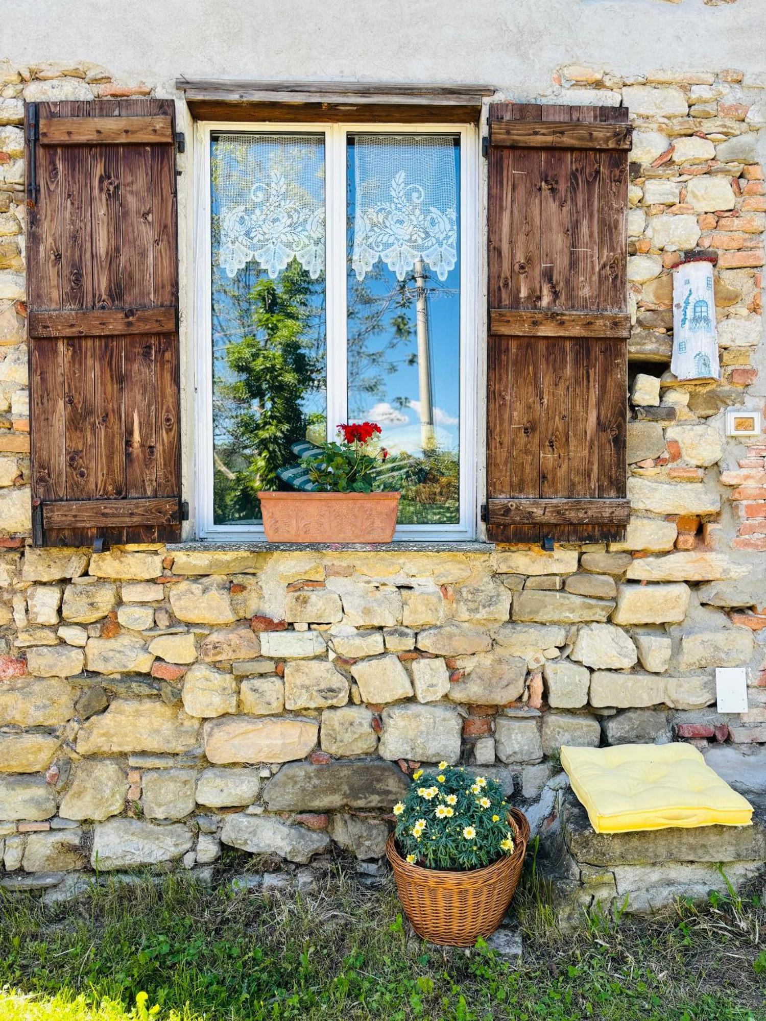 Vila A Casa Di Mirna Borghetto Di Borbera Exteriér fotografie